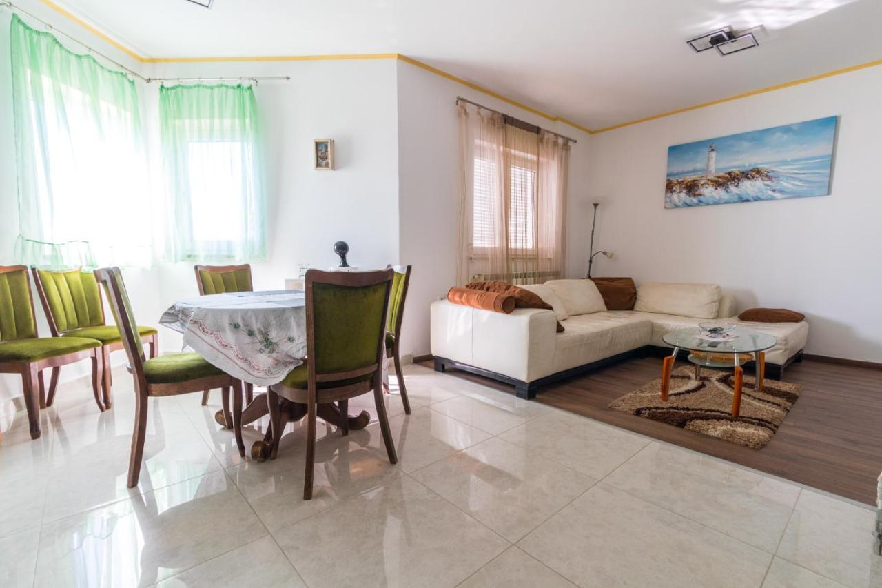 Villa Giani Apartments With Swimming Pool Opatija Buitenkant foto